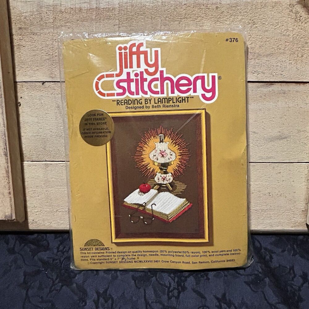 Jiffy Stitchery READING BY LAMPLIGHT Crewel Embroidery Kit #376 Unopened Granny